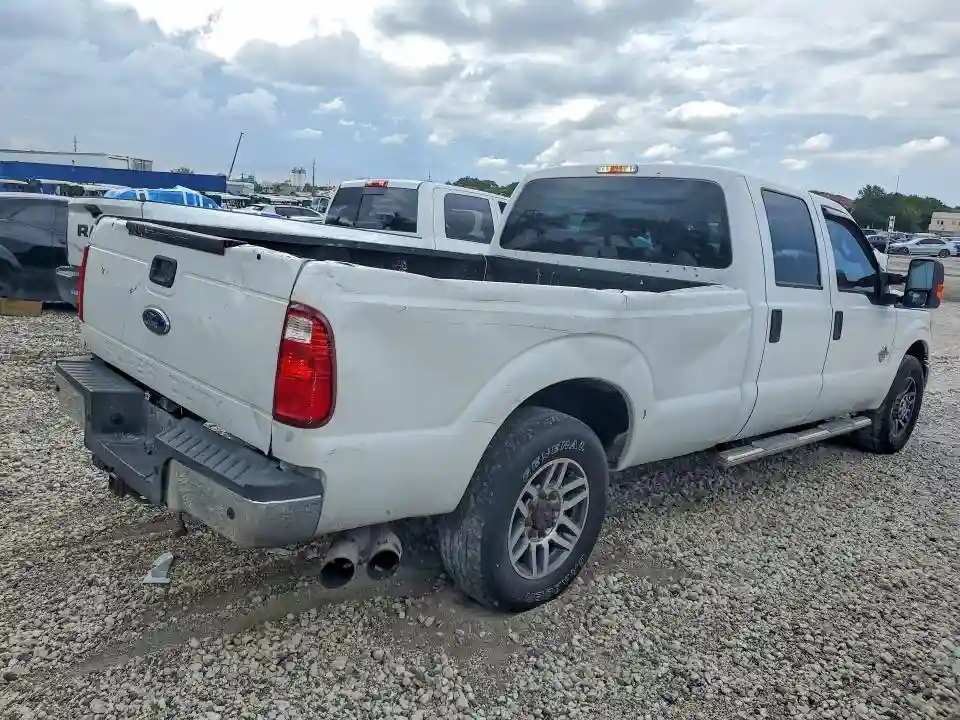 1FT7W3AT8FEB95218 2015 FORD F350-2
