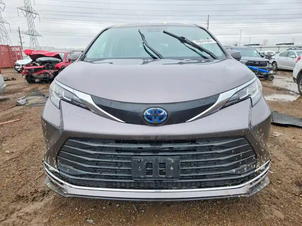 5TDYRKEC0MS062590 2021 TOYOTA SIENNA-4
