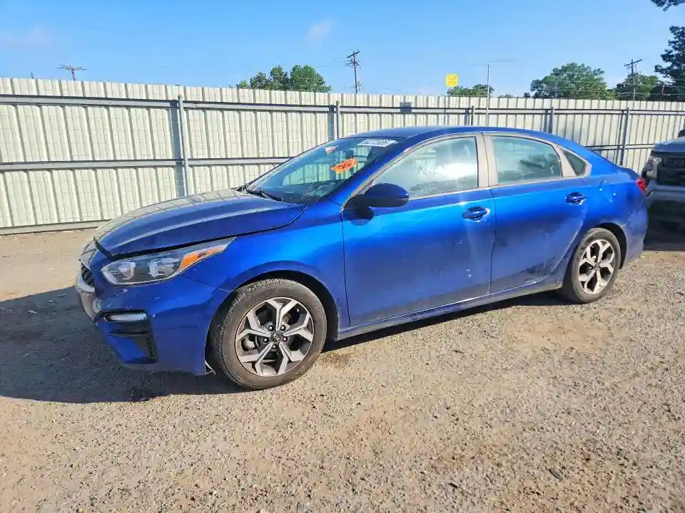 3KPF24AD3ME371146 2021 KIA FORTE-0