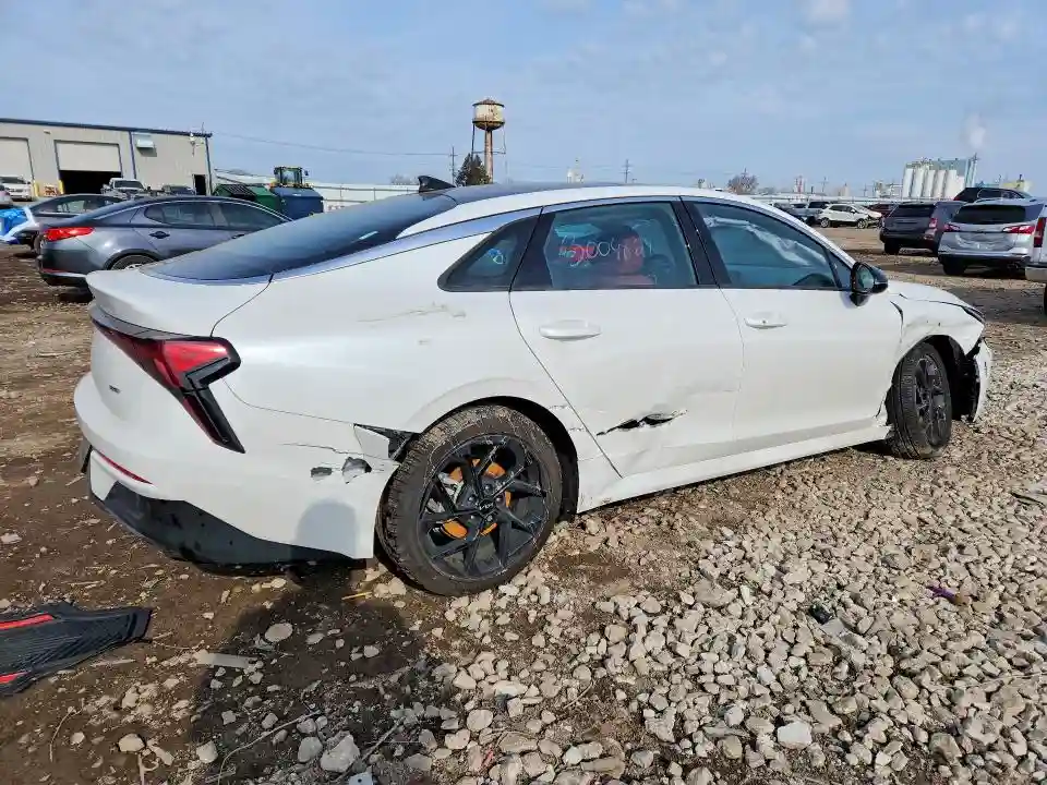 KNAG64J79T5456017 2026 KIA K5 GT-LINE-2