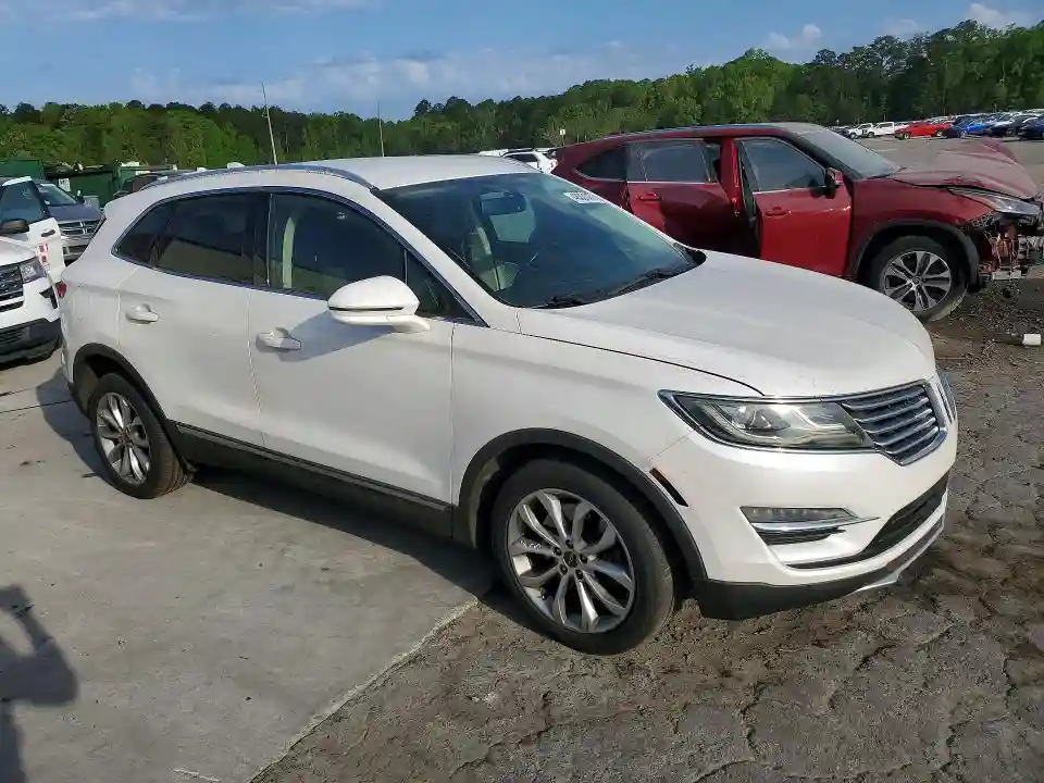 5LMCJ2C93GUJ08317 2016 LINCOLN MKC-3