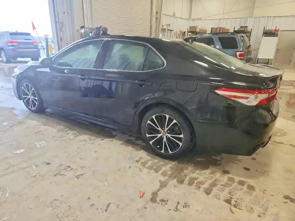 4T1J11AK1LU392079 2020 TOYOTA CAMRY-1