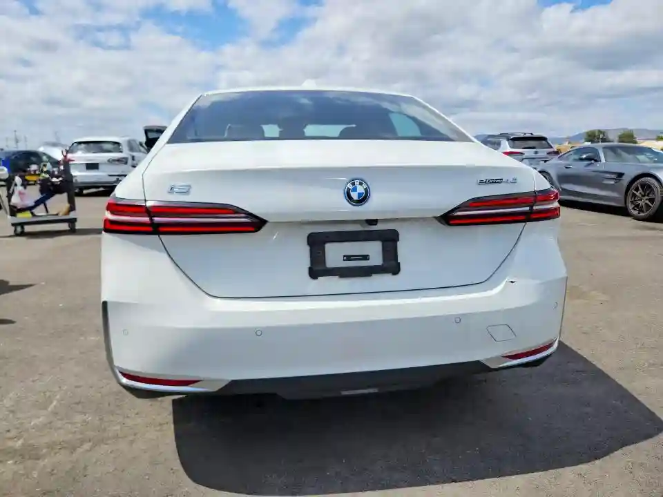 WBY33FK00RCR94177 2024 BMW ALL OTHER-5