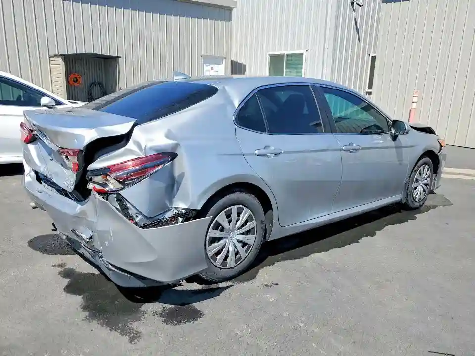 4T1C31AK5NU040760 2022 TOYOTA CAMRY-2