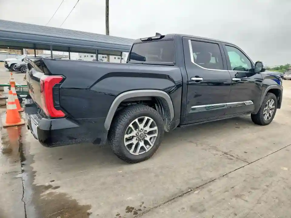 5TFMA5DB6NX026785 2022 TOYOTA TUNDRA-2