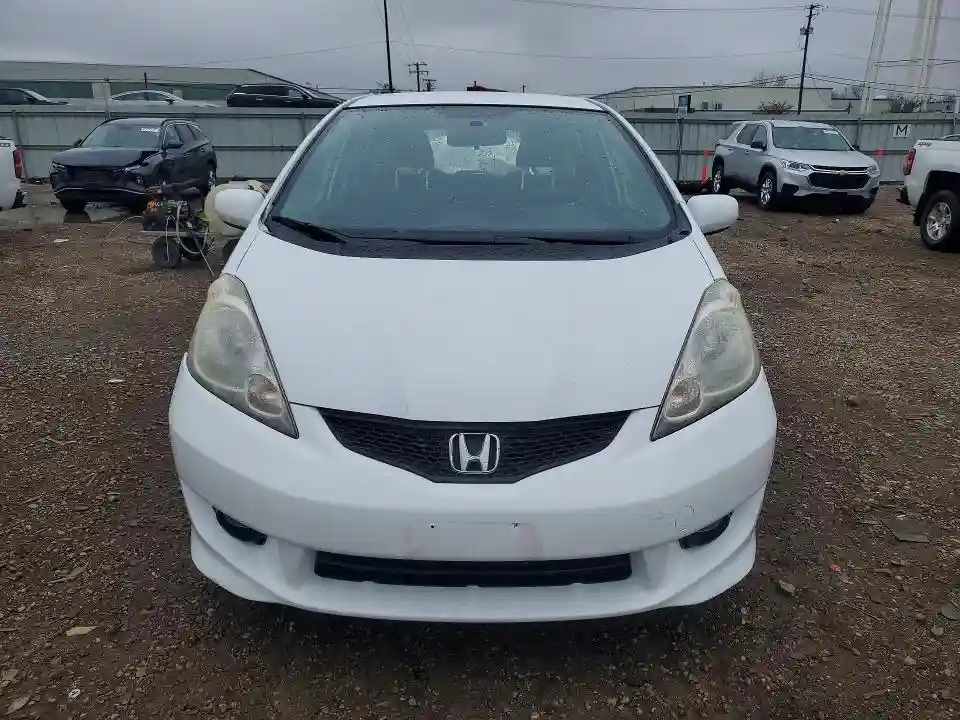 JHMGE8H57BS005250 2011 HONDA FIT-4