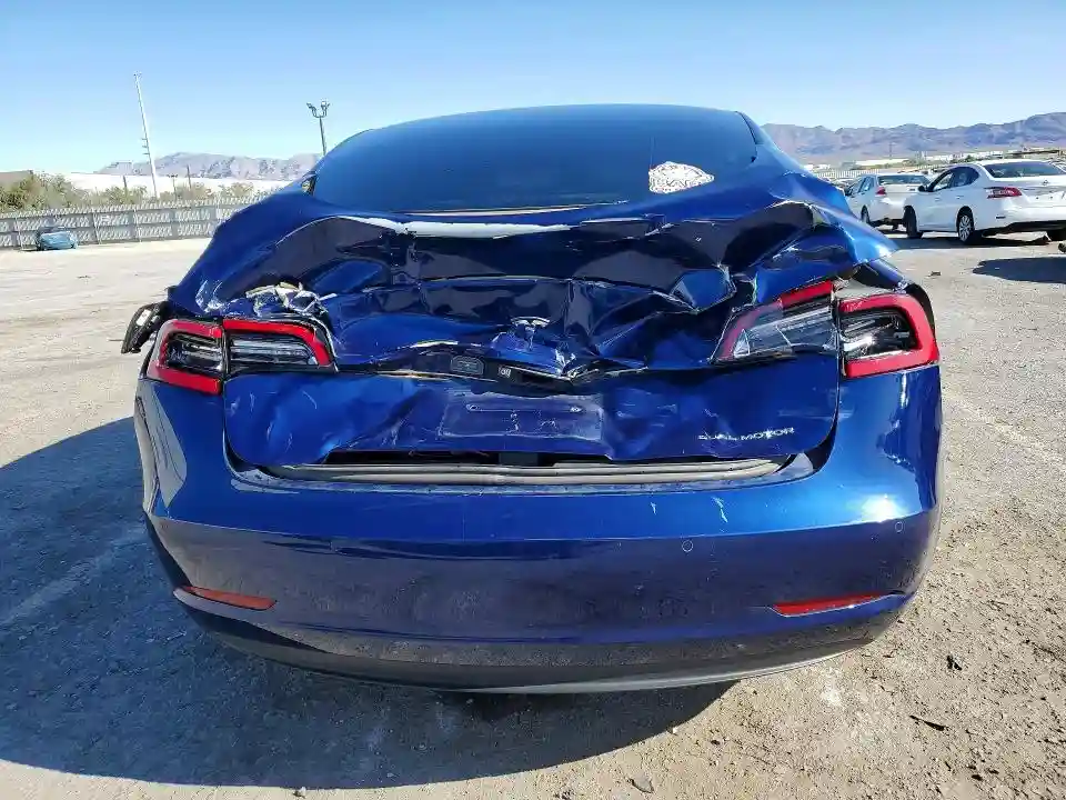 5YJ3E1EB4MF995484 2021 TESLA MODEL 3-5