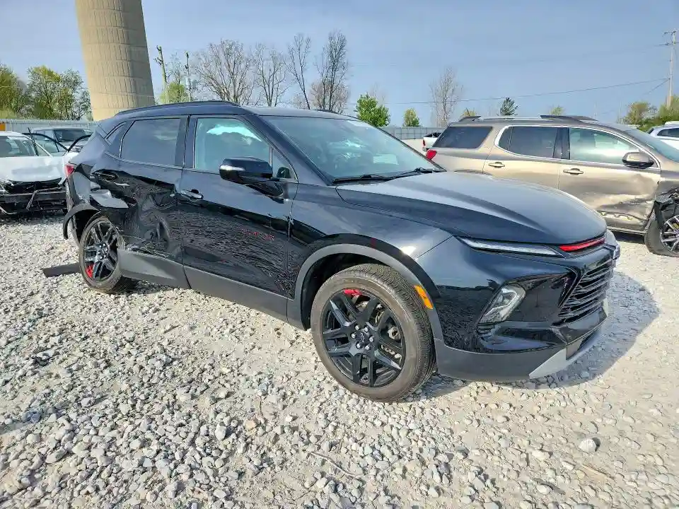 3GNKBDR46PS181468 2023 CHEVROLET BLAZER-3