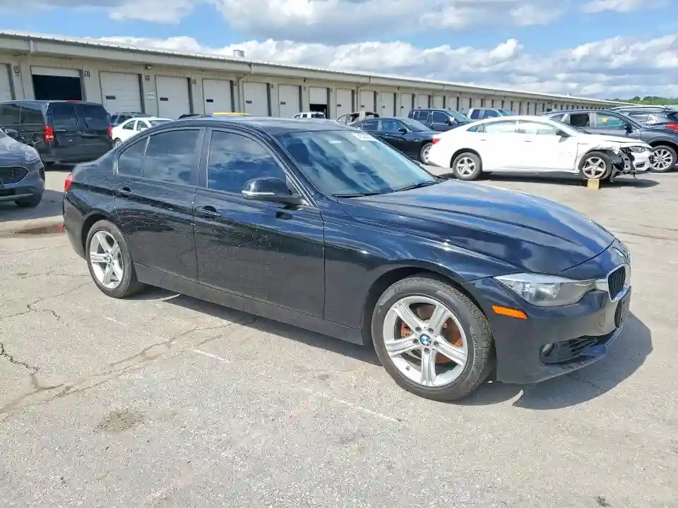 WBA3B3C58DF541961 2013 BMW 3 SERIES-3