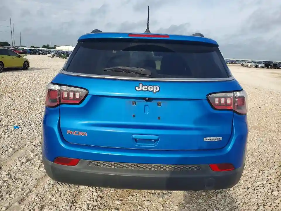 3C4NJCBBXJT462198 2018 JEEP COMPASS-5