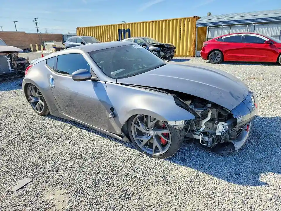 JN1AZ4EHXHM952706 2017 NISSAN 370Z-3
