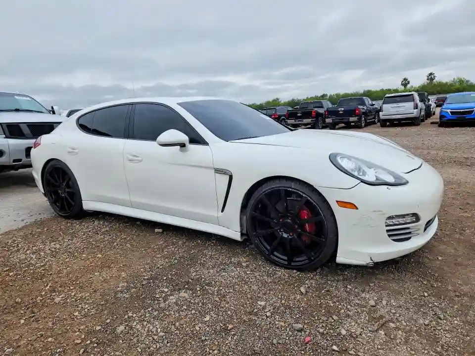 WP0AA2A74BL011156 2011 PORSCHE PANAMERA-3