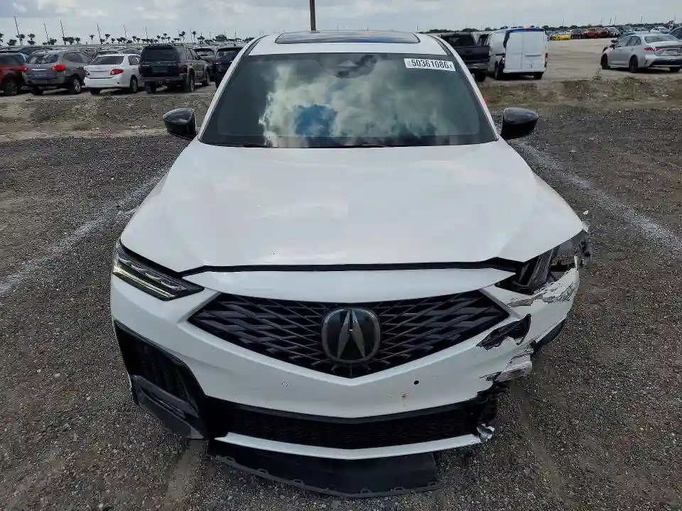 5J8YE1H05TL015483 2026 ACURA MDX-4