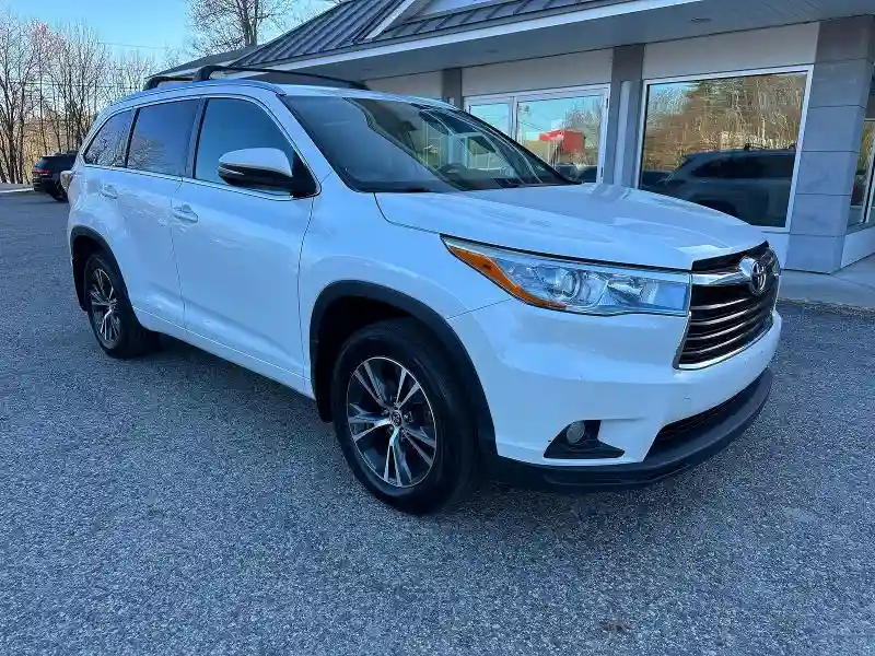 5TDJKRFH9GS322708 2016 TOYOTA HIGHLANDER-0