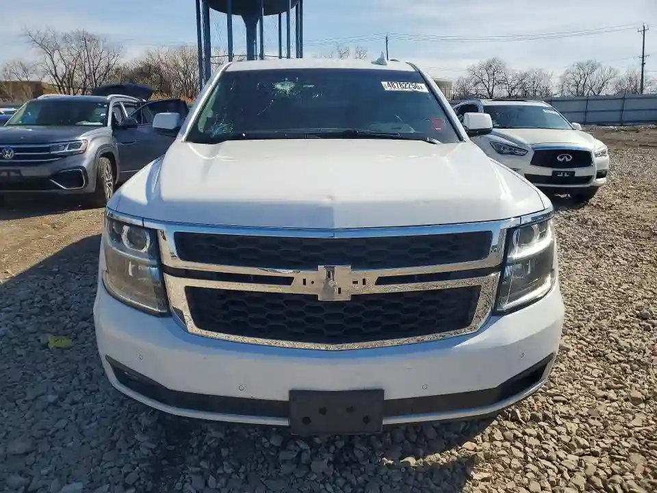 1GNSKHKC1KR364961 2019 CHEVROLET SUBURBAN-4