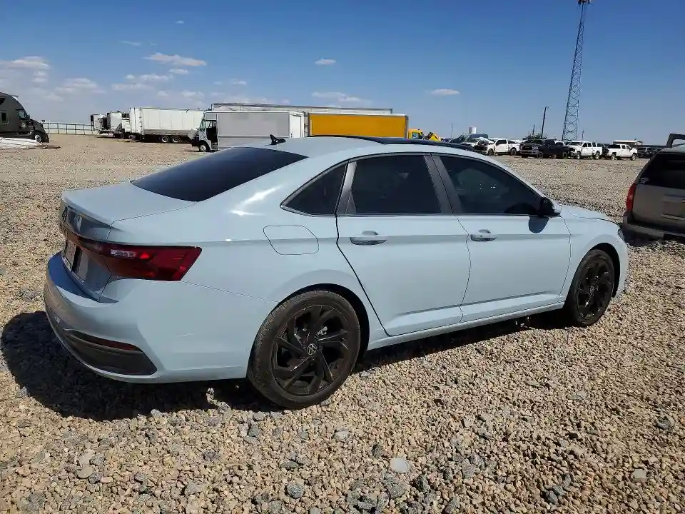 3VW7W7BUXTM021250 2026 VOLKSWAGEN JETTA-2