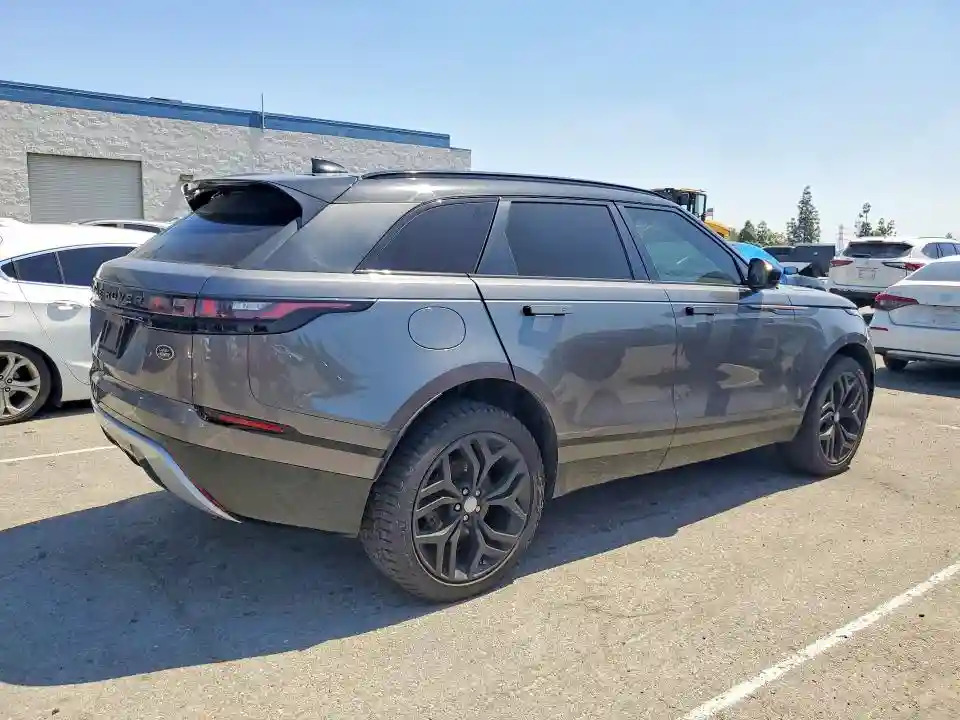 SALYL2RN6JA736031 2018 LAND ROVER RANGEROVER-2