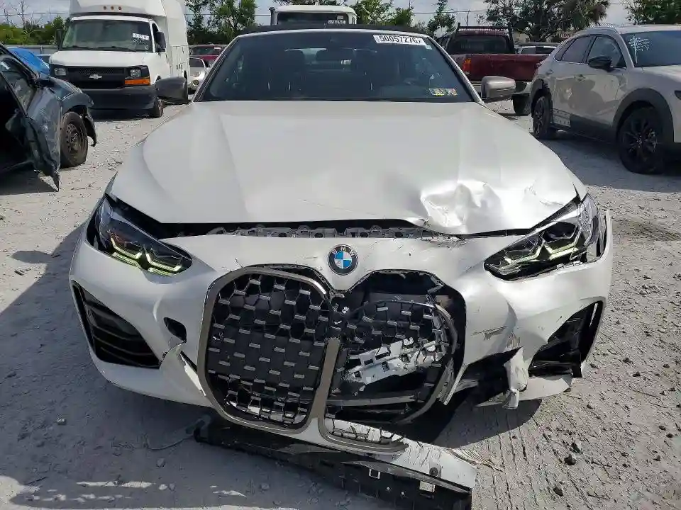 WBA53AT08MCG90650 2021 BMW M4-4