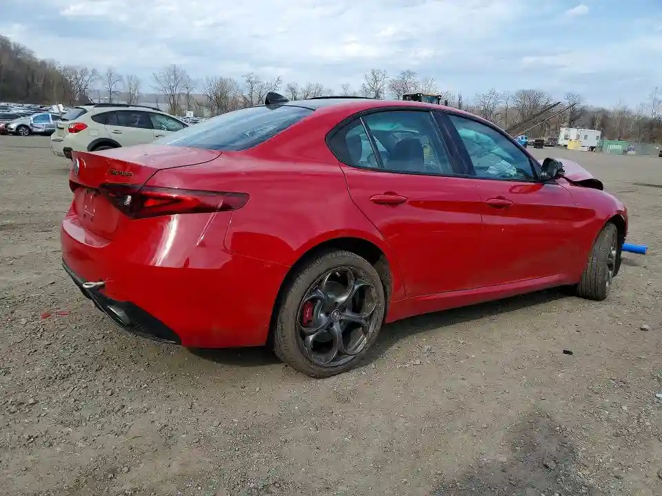 ZARFAEEN7J7597672 2018 ALFA ROMEO GIULIA-2