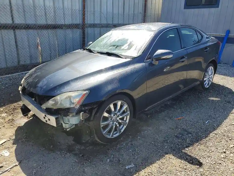 JTHBF5C28B5148256 2011 LEXUS IS-0