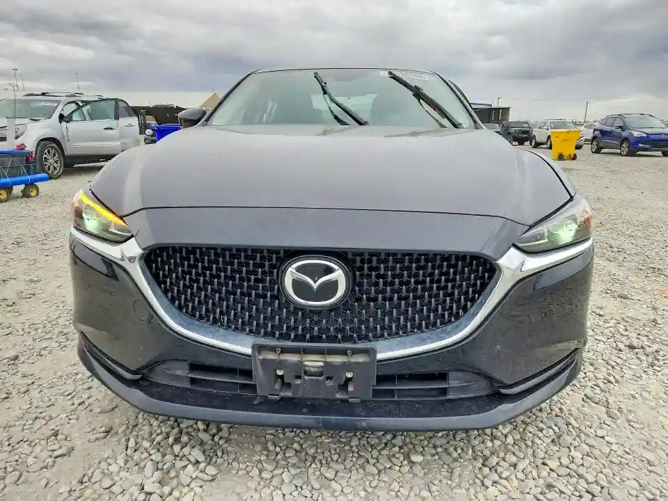 JM1GL1UM7K1506592 2019 MAZDA 6-4