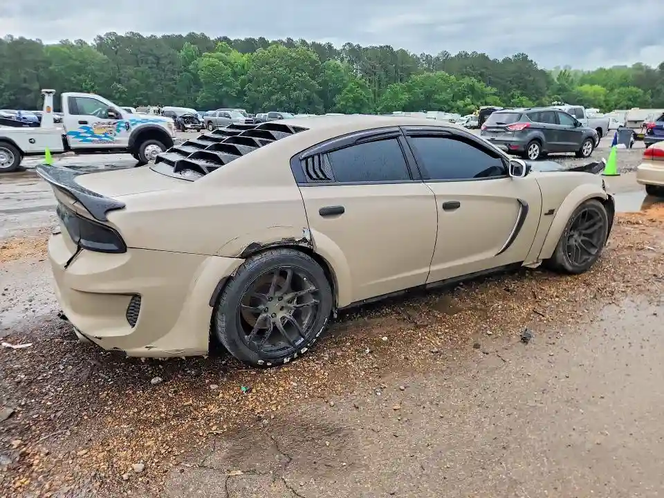 2C3CDXGJ5JH228599 2018 DODGE CHARGER-2