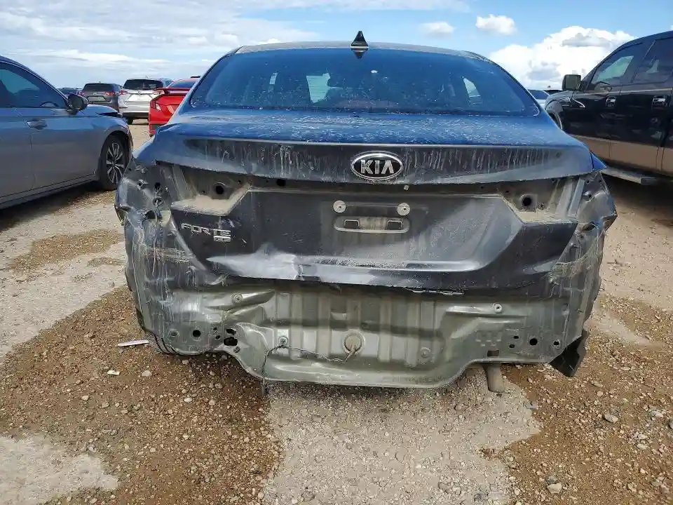 3KPF24AD6ME299486 2021 KIA FORTE-5