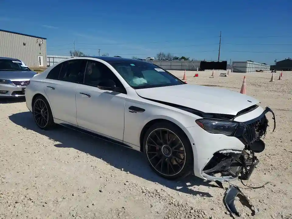 W1KLF6DB3SA125510 2025 MERCEDES BENZ E-CLASS-3