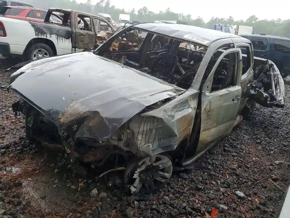 5TFAX5GNXKX151646 2019 TOYOTA TACOMA SR-0
