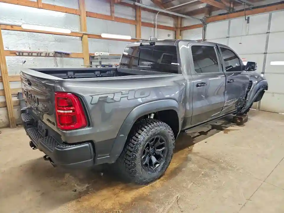 1C6SRFUP2SN677167 2025 RAM 1500-2