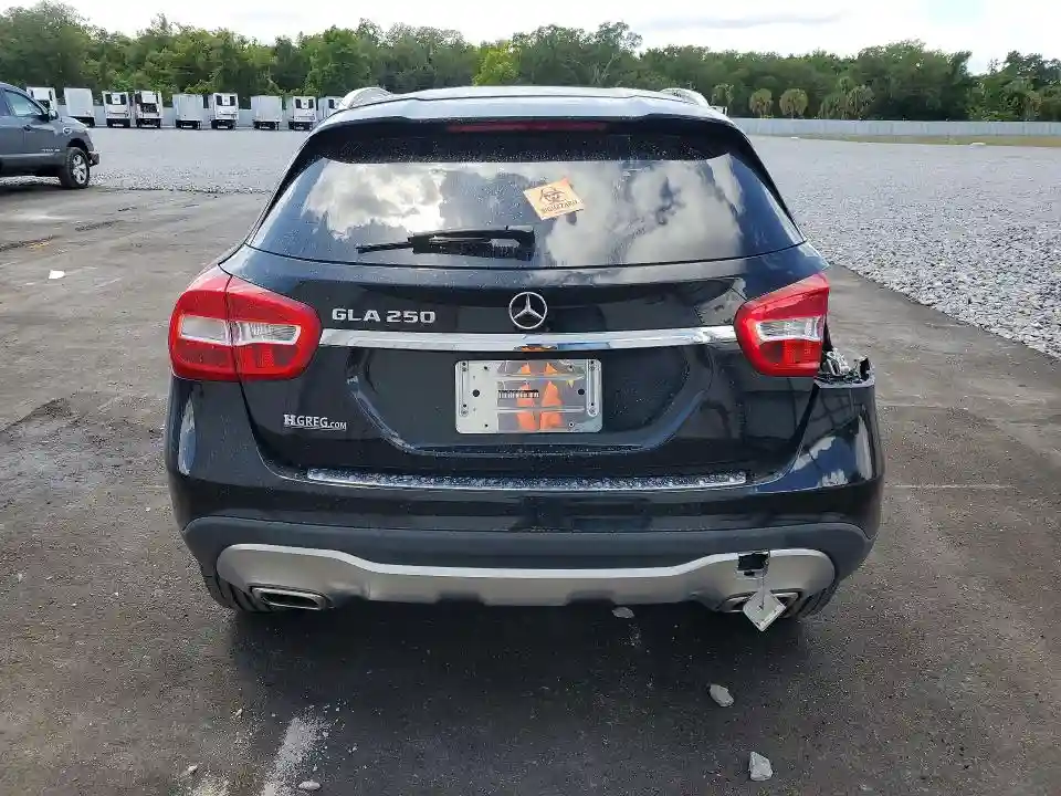 WDCTG4EB0JJ515385 2018 MERCEDES-BENZ GLA-CLASS-5