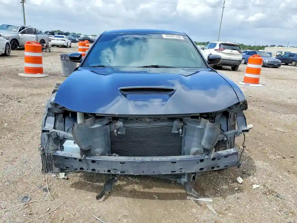 2C3CDXHG4KH511127 2019 DODGE CHARGER-4