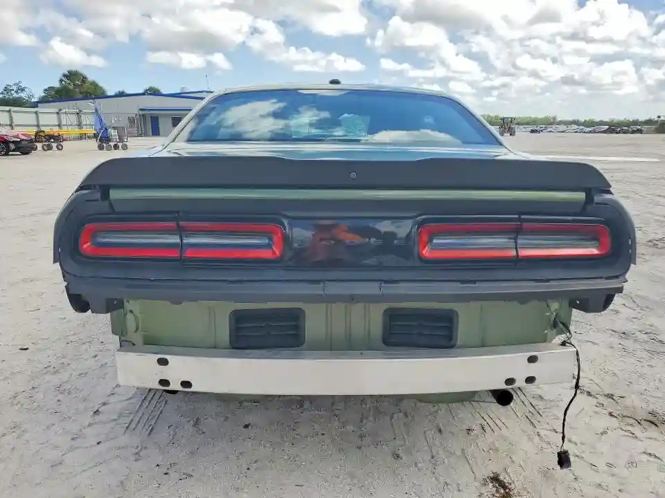 2C3CDZJG1PH582413 2023 DODGE CHALLENGER-5
