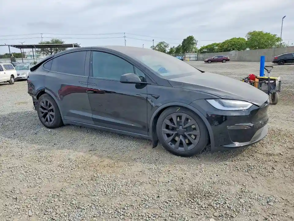 7SAXCAE54RF439090 2024 TESLA MODEL X-3