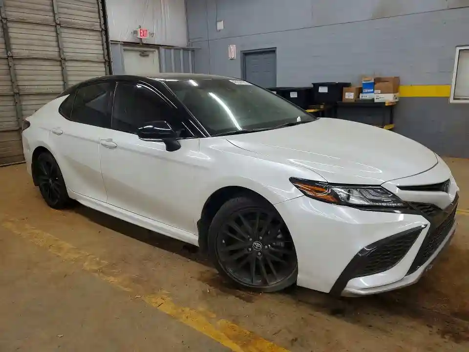 4T1K31AK0NU033257 2022 TOYOTA CAMRY SOLA-3