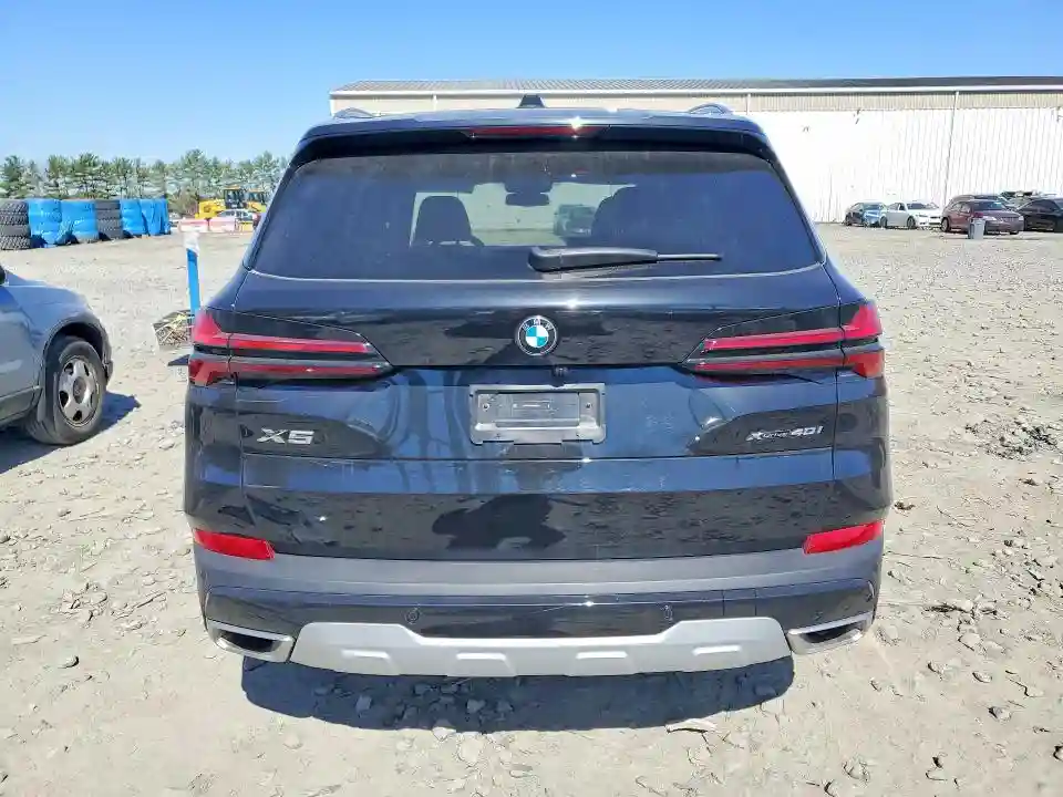 5UX23EU00R9W03691 2024 BMW X5-5