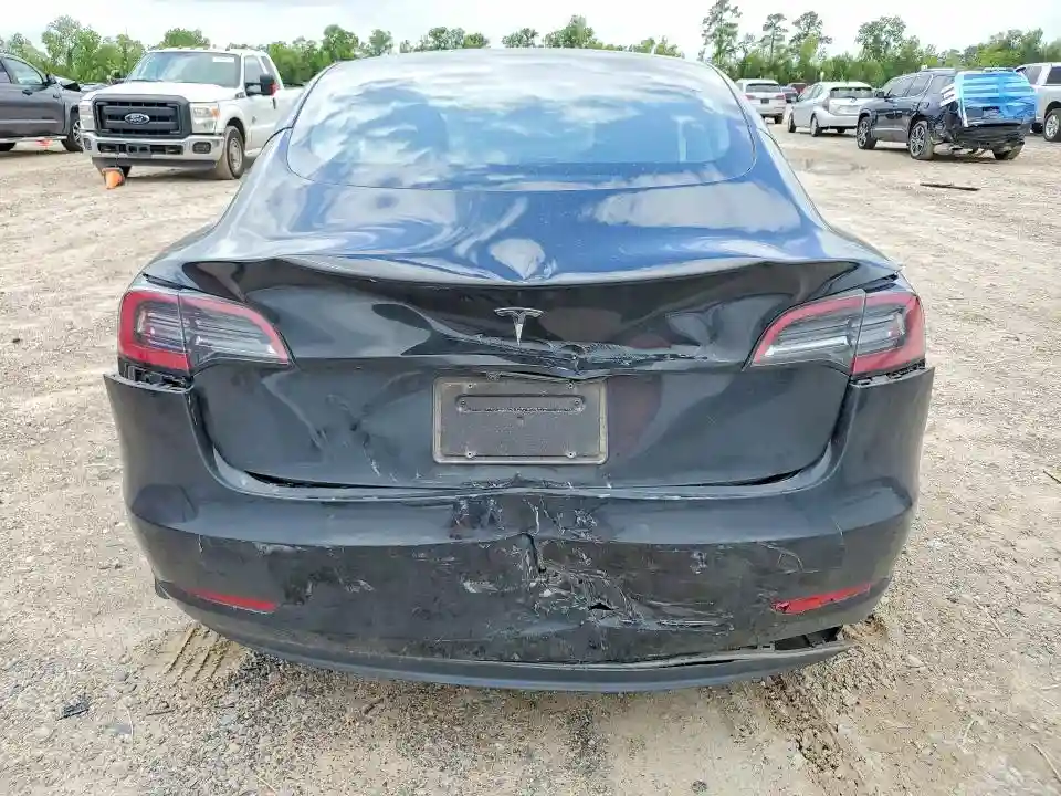 5YJ3E1EAXPF613289 2023 TESLA MODEL 3-5