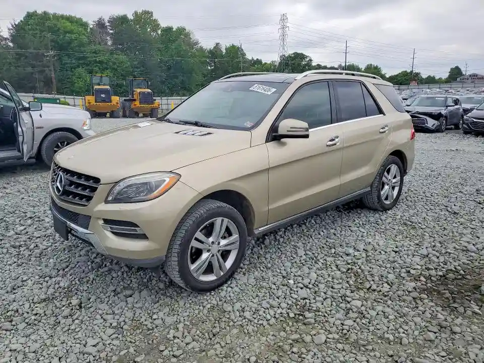 4JGDA2EB4DA200430 2013 MERCEDES-BENZ M-CLASS-0