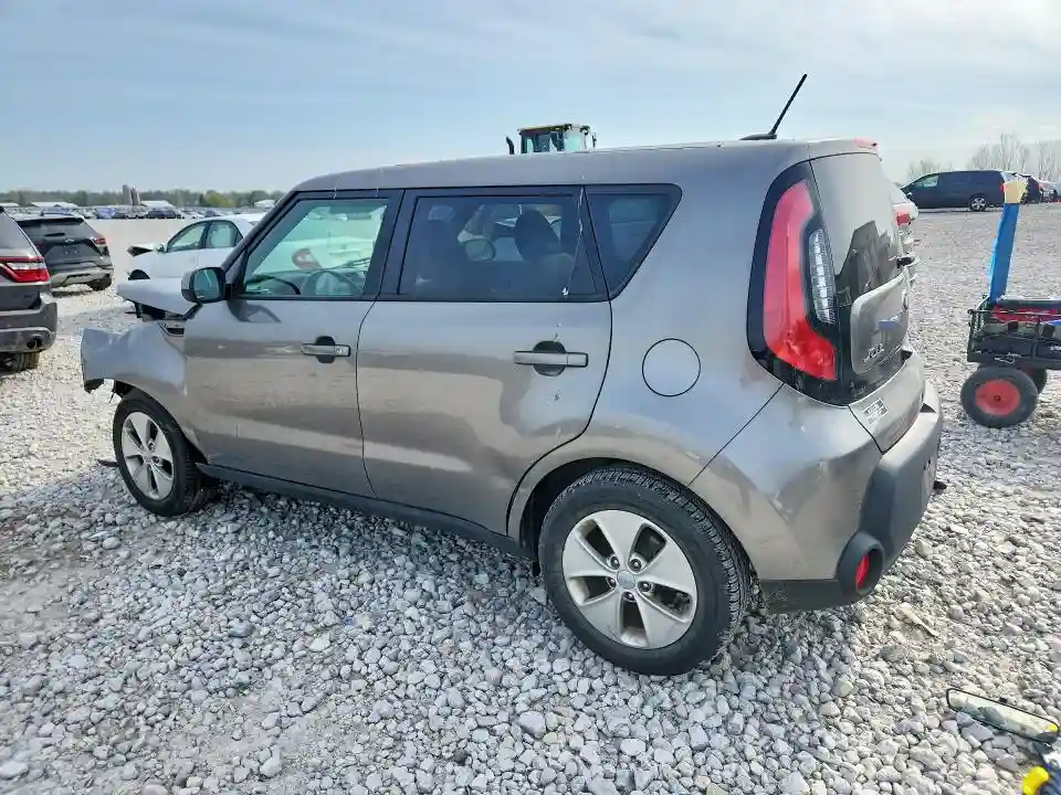 KNDJN2A2XG7256679 2016 KIA SOUL-1