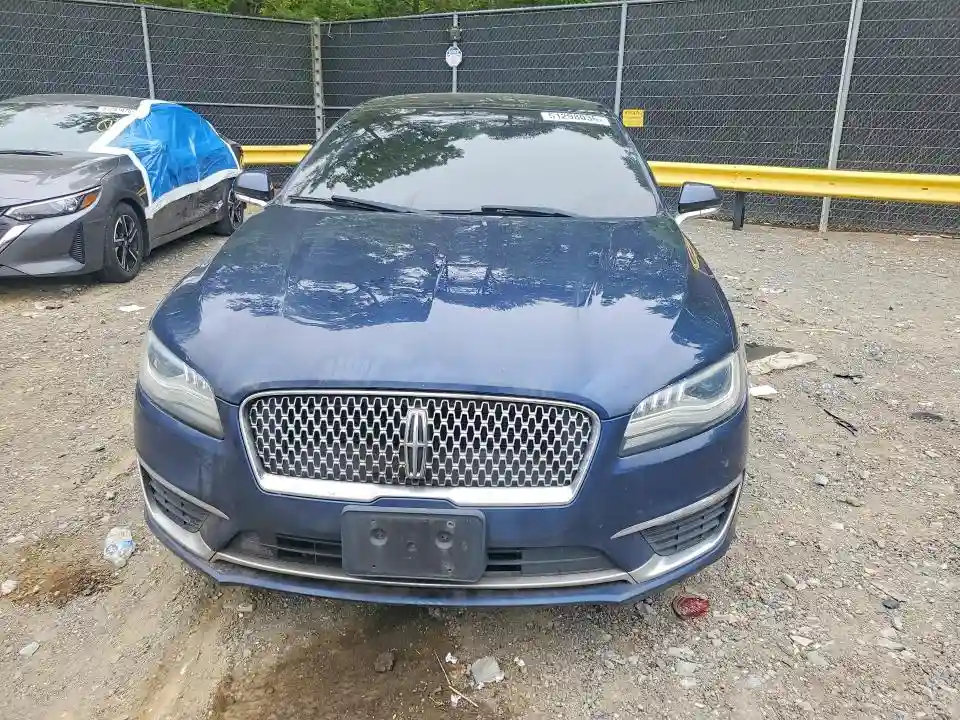 3LN6L5F95HR634576 2017 LINCOLN MKZ-4