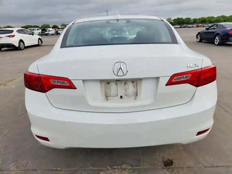 19VDE1F53FE009988 2015 ACURA ILX-5