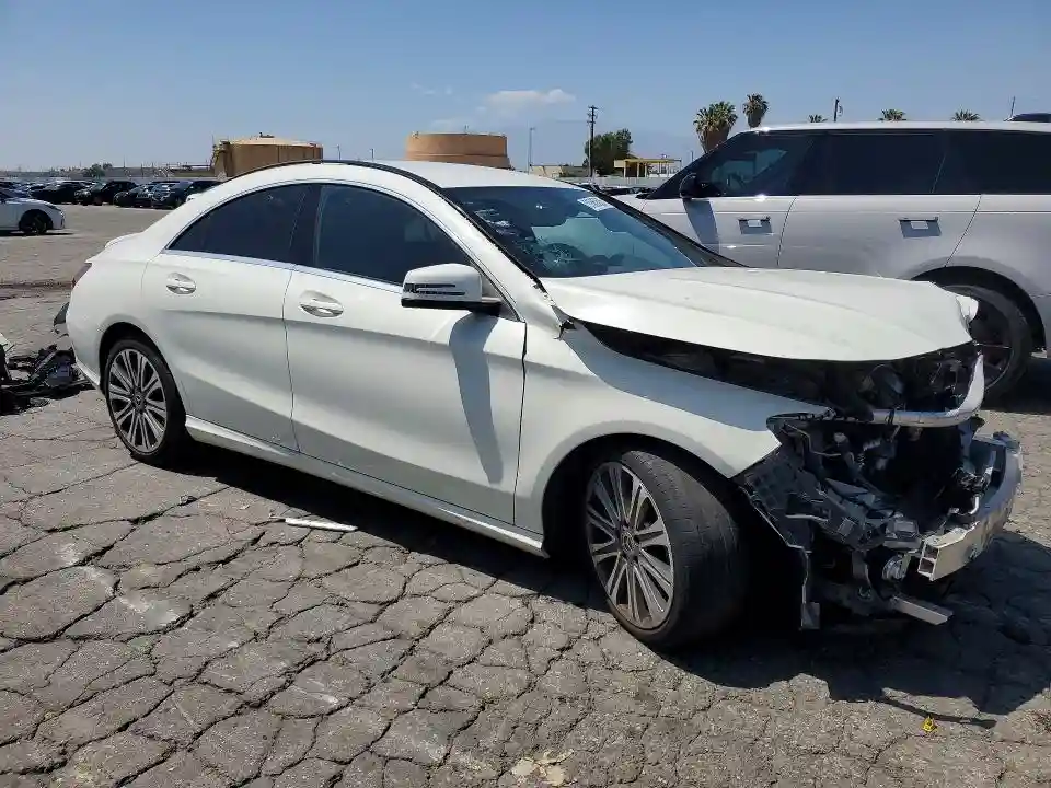 WDDSJ4EB0JN578424 2018 MERCEDES-BENZ CLA-CLASS-3