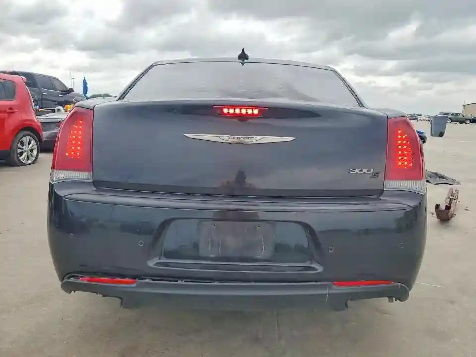 2C3CCABG8GH307737 2016 CHRYSLER 300-5