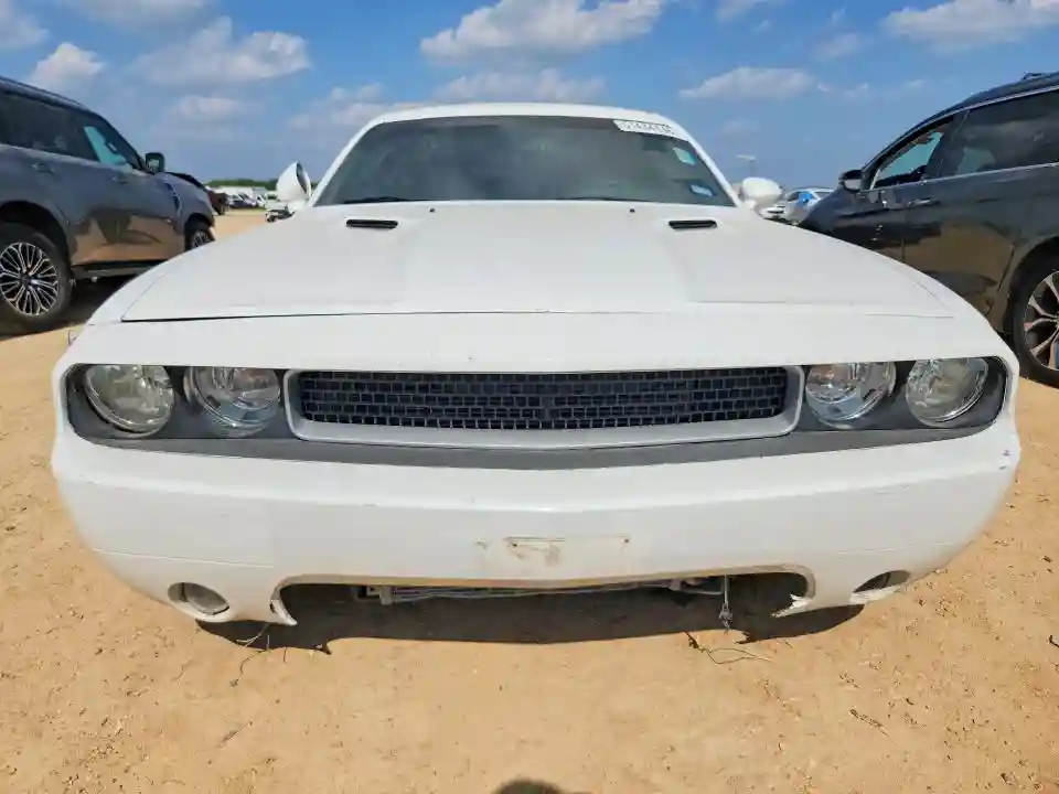 2C3CDYBT6CH105492 2012 DODGE CHALLENGER-4