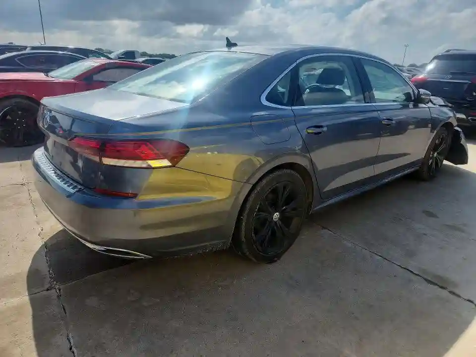 1VWSA7A33MC014189 2021 VOLKSWAGEN PASSAT-2