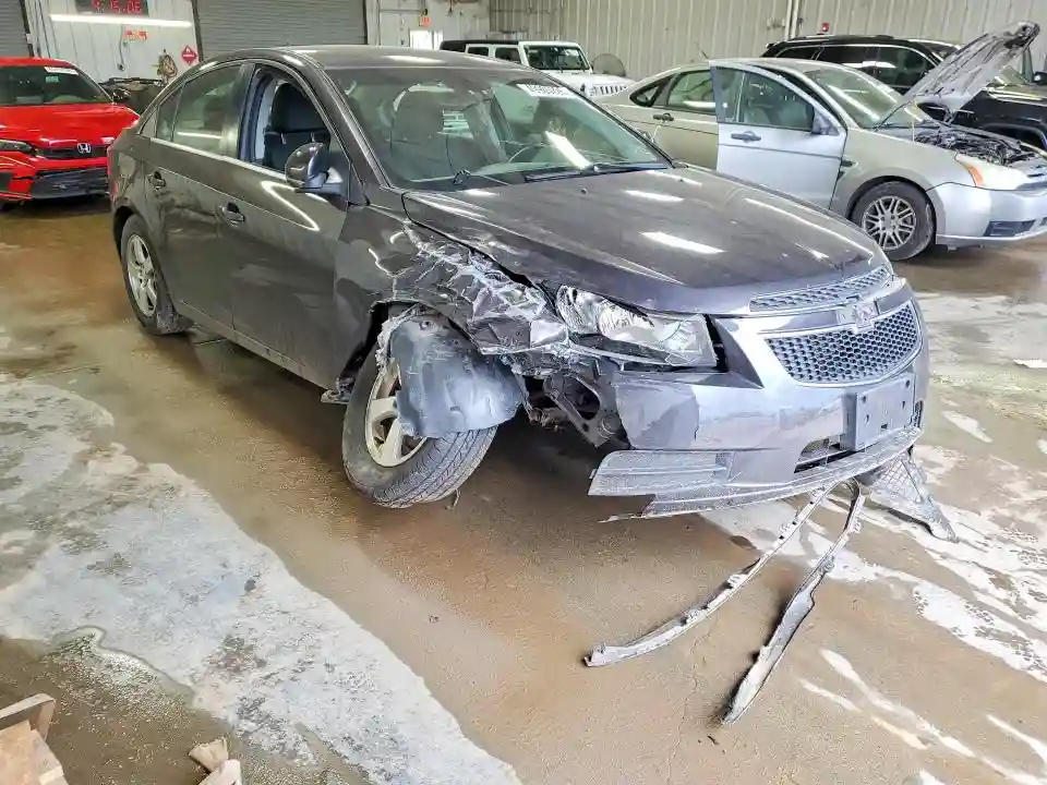1G1PC5SB8E7244424 2014 CHEVROLET CRUZE-3
