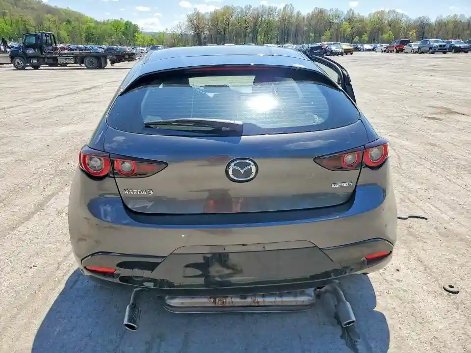 JM1BPALM2S1789323 2025 MAZDA 3-5