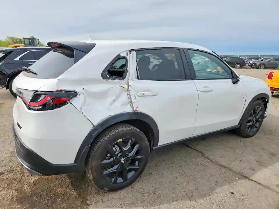 3CZRZ2H54SM748091 2025 HONDA HR-V-2