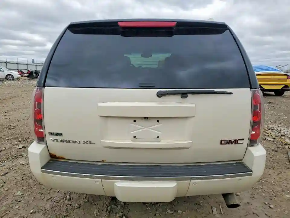 1GKS2MEF4BR299924 2011 GMC YUKON-5