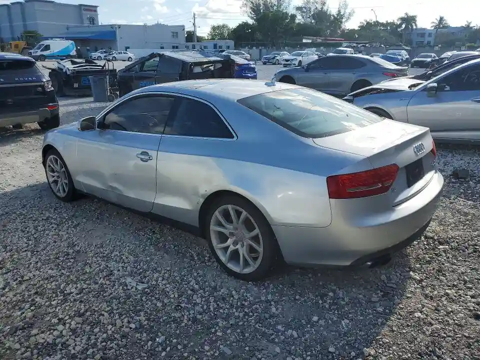 WAULFAFR4CA003535 2012 AUDI A5-1